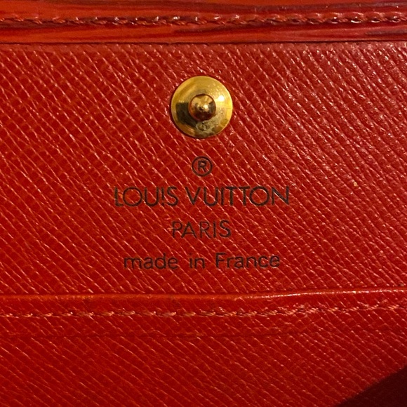 Louis Vuitton Porte Monnaie Boite Castilian Red Epi Leather Accordion Coin Purse - Picture 9 of 15